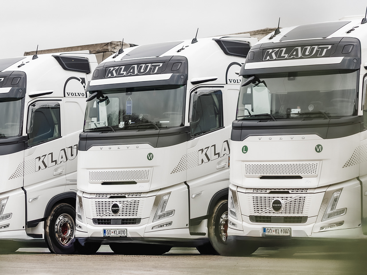 Klaut Transport — naslovna fotografija