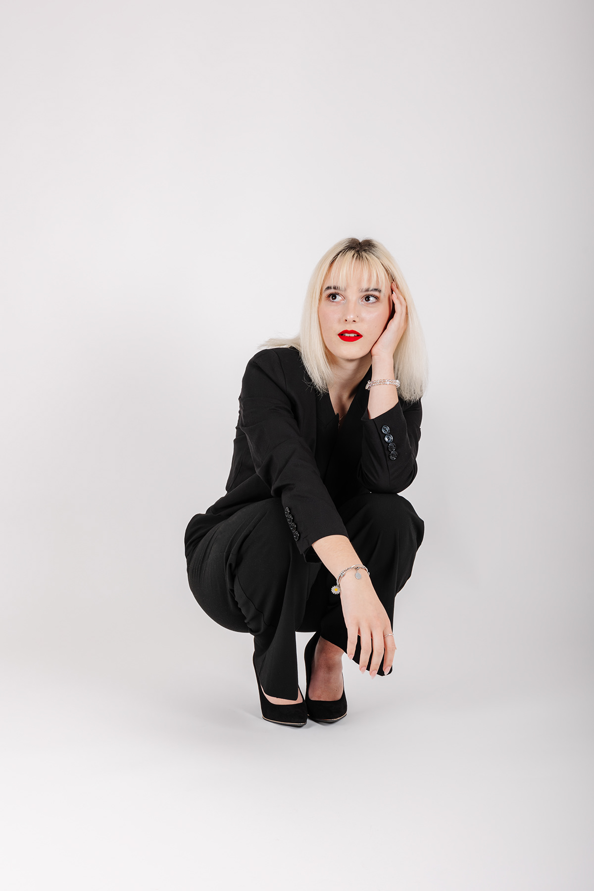 Nika Koren — Studio — studio, fotografija 3 — Nicolas Peršolja