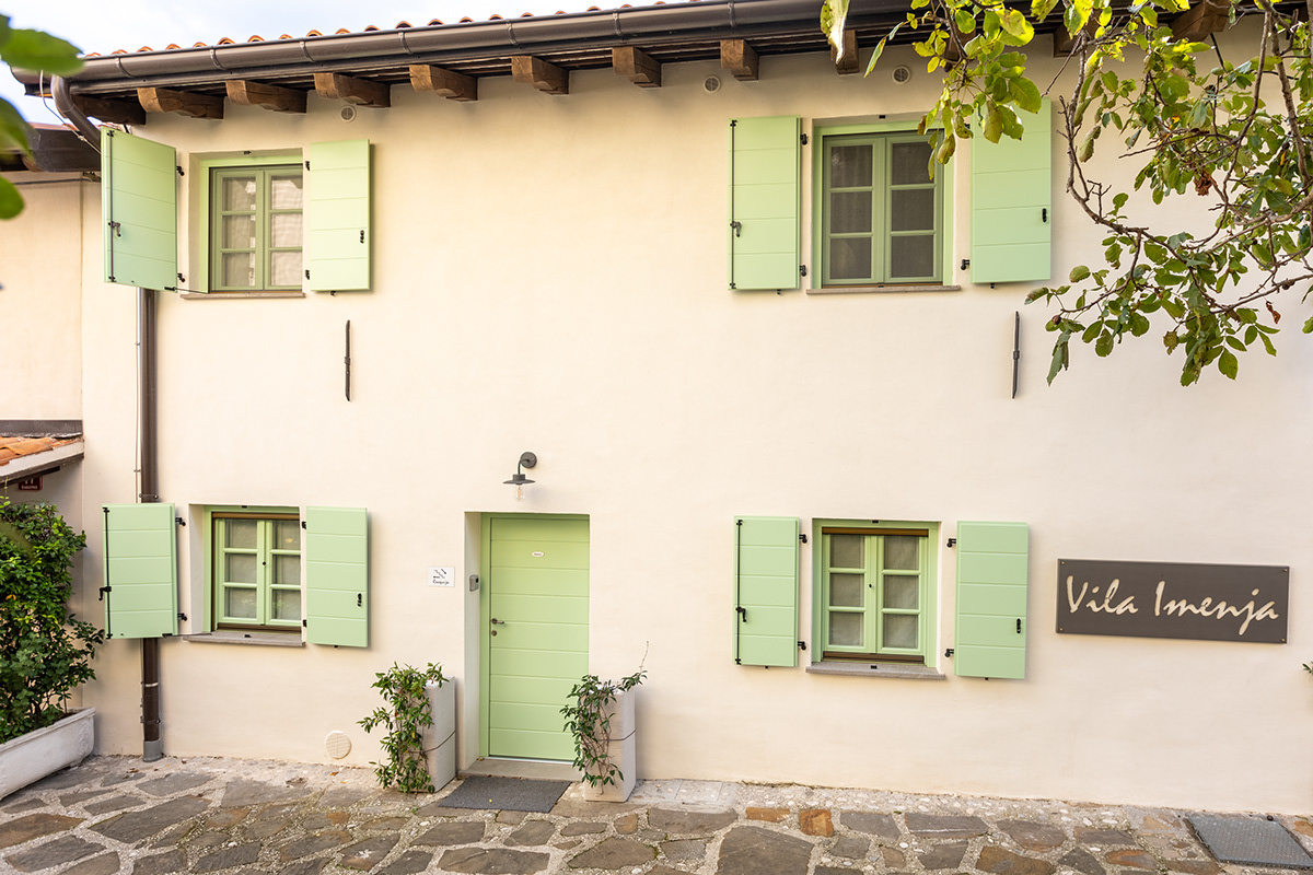 Vila Imenja Šmartno — interier & exterier, fotografija 12 — Nicolas Peršolja
